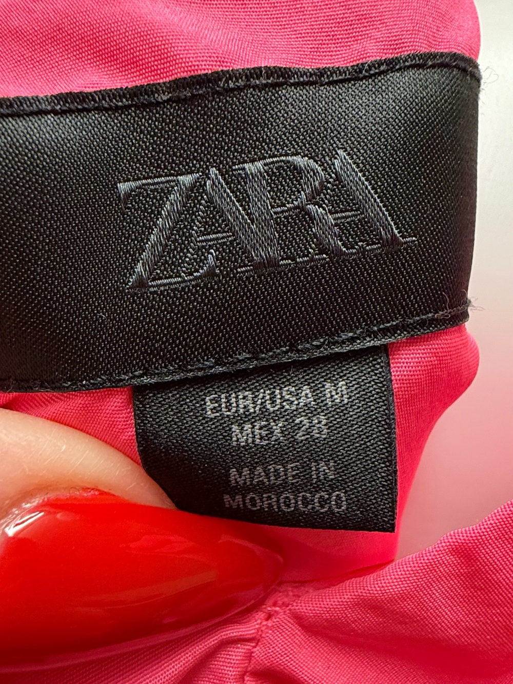 ZARA Collection Hot Pink Sculptural Balloon Top Sleeveless Blouse Size Medium
